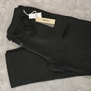 NEW Fear of God Essentials Relaxed Sweatpants Stretch Limo Sz L